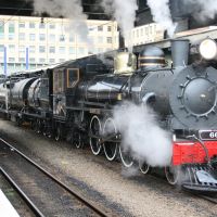Mainline Steam Special leaving Wellington Station enroute for Auckland, Веллингтон