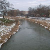Rzeka Oława z mostu na ul.Strzelnej, Олава