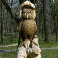 Kozienice Owl in park by AM, Козенице
