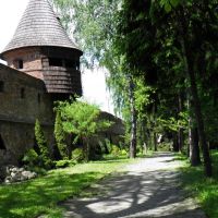 Mury obronne 400 - letniego Opactwa w Jarosławiu., Ярослав