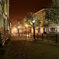 Koło w nocy - ul. Mickiewicz Koło by night - Mickiewicza street 2, Коло