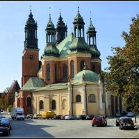 Cathedral Basilica of Saints Peter and Paul in Poznan, the view from the east, Познань