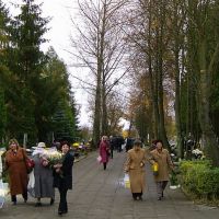 cemetery on 1st november (All Saints Day), Валч