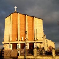 Parafia pw. Podwyższenia Krzyża Świętego. MadeMobilePhone, Опочно