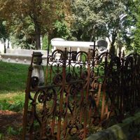 Zabytkowy wielowyznaniowy cmentarz w Pabianicach, Пабьянице