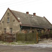 Dom - Pół Rudera (ul.Baczyńskiego), Кедзержин-Козле