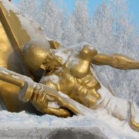 *** Памятник землякам, погибшим в Отечественной войне ***, Нижневартовск