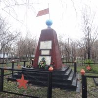 Памятник погибшим в ВОВ, Алейск