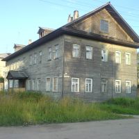 Drewniany dom w Welsku. A wooden house is in Velske., Вельск