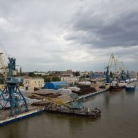 Астраханский порт (Astrakhan port), Астрахань