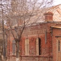 Один из 3-х домов 19 века в Красном яру, Красный Яр