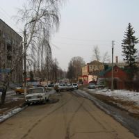 Улица Гоголя рядом с пересечением с улицой Пугачева, Октябрьский