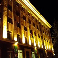 Подсветка фасада здания администрации городского округа, Октябрьский