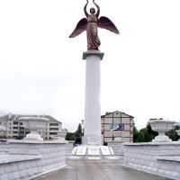 Монумент "Добрый ангел мира" - Новозыбков, Новозыбков