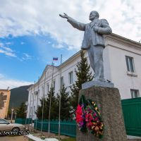 Бурятия.Памятник В.И.Ленину в Баргузине, Баргузин