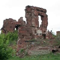 Руины командного пункта 138 Краснознаменной стрелковой дивизии., Алущевск