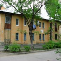 Первый бетонный дом в Волжском. The first concrete house in the Volgsky cyti., Волжский