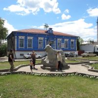 Памятник Козе в Урюпинске, Урюпинск