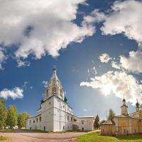 Главный собор Михайло-Архангельского монастыря в Великом Устюге, Великий Устюг