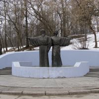 Памятник инокам Афанасию и Феодосию - основателям Череповца, Череповец