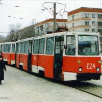 KTM-5 am Bahnhof in Dzerzhinsk, Дзержинск
