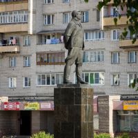 Памятник В.П.Чкалову (2012.07.01), Чкаловск