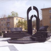 Мемориал жертвам теракта 9 мая., Каспийск
