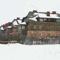 Кооперативный посёлок (1925-1930). Состоит из 54 домов, из них 14 с квартирами-мансандрами на третьем этаже. Фото 2008 г., Вичуга
