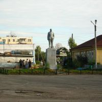 Площадь, памятник В.И.Ленину, Пестяки