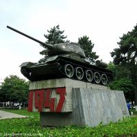 Танк-монумент защитникам и освободителям города Нальчика от немецко-фашистских захватчиков, Нальчик