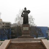 Скульптура Мать Родина, Калининград