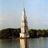 Kaljazin/Wolga - Im Stausee versunkene Kirche, Калязин