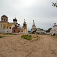 Свято-Успенский мужской монастырь, Старица