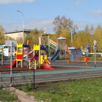 Детская площадка, Кедровка