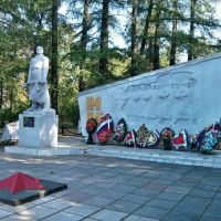 Памятник павшим героям, Белая Холуница