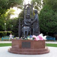 Памятник Петру и Февронии, Ейск