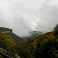 Горы в облаках (Mountains in clouds), Каменномостский