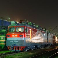 Electric locomotives VL80T-1860 and VL60K-2509 in depot Tikhoretck, Тихорецк