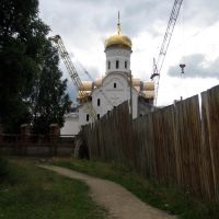 Строительство храма, Пировское