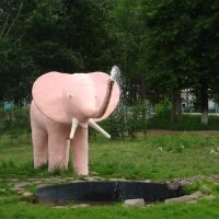 Pink Elephant in Uzhur, Ужур