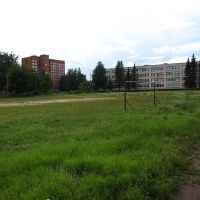 Футбольное поле у школы и гостиницы, Черноголовка