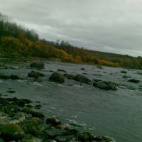 Река Кола. Осень, Кола