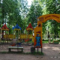 Детская площадка/Playground, 07.07.2011, Деманск