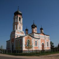 Holy Trinity Church, Krestcy, Кресцы