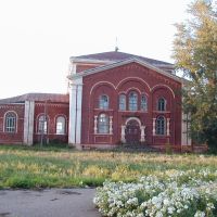 Церковь в Октябрьском, Октябрьское