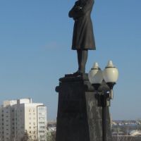 Памятник Бунину, Орел
