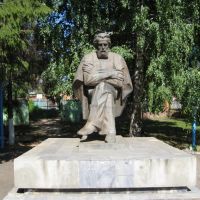 Памятник Яблочкову Павлу Николаевичу, 2009 год, Сердобск