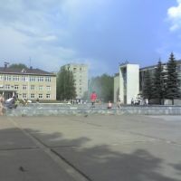 фонтан в центре города, Чайковский