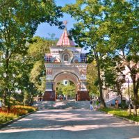 Владивосток.Часовня-триумфальная арка "Николаевская", Владивосток