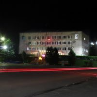 Администрация городского округа ночью, Партизанск